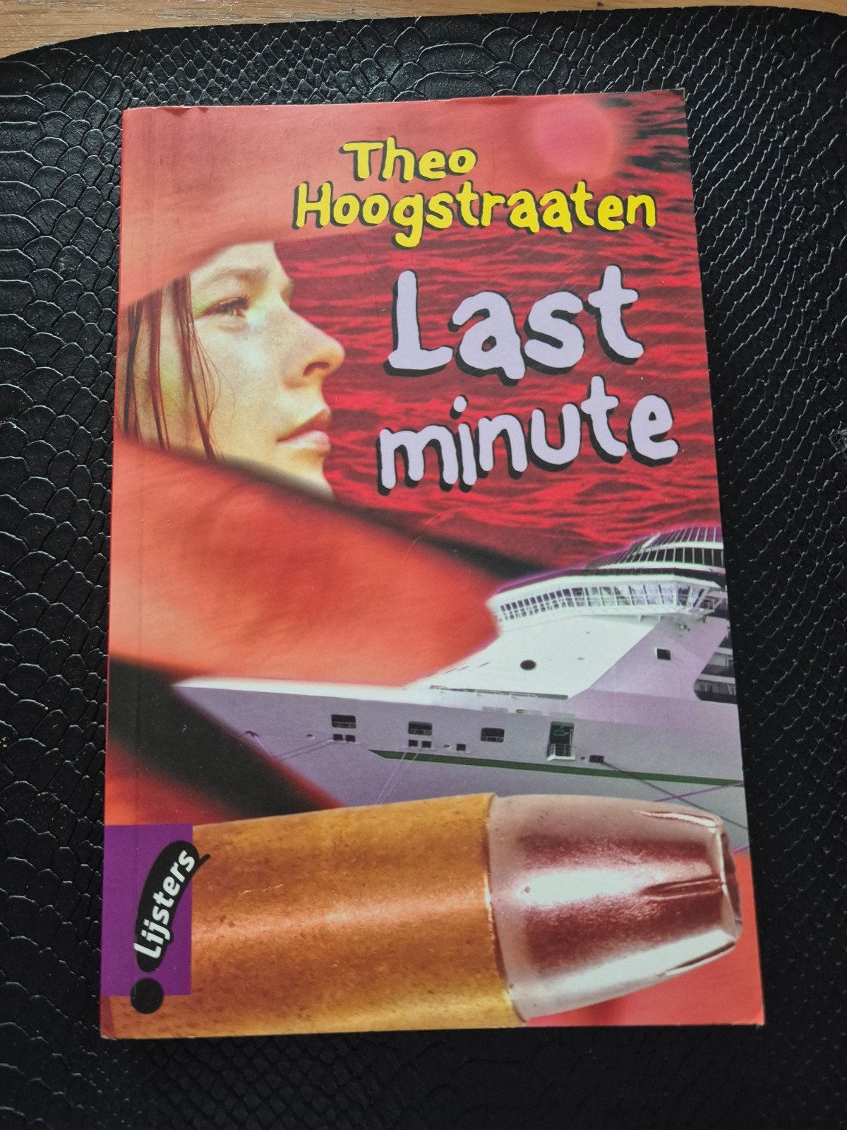 Last minute, Ophalen of Verzenden, Zo goed als nieuw, Theo hoogstraaten