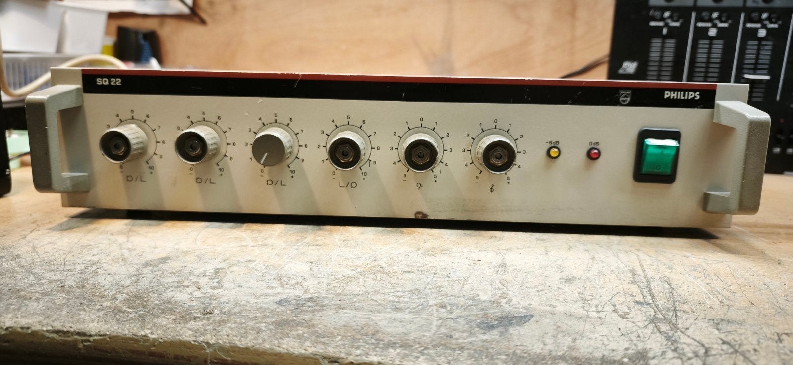 Philips omroepversterker 100v luidspreker uitgang., Audio, Tv en Foto, Professionele Audio-, Tv- en Video-apparatuur, Ophalen of Verzenden