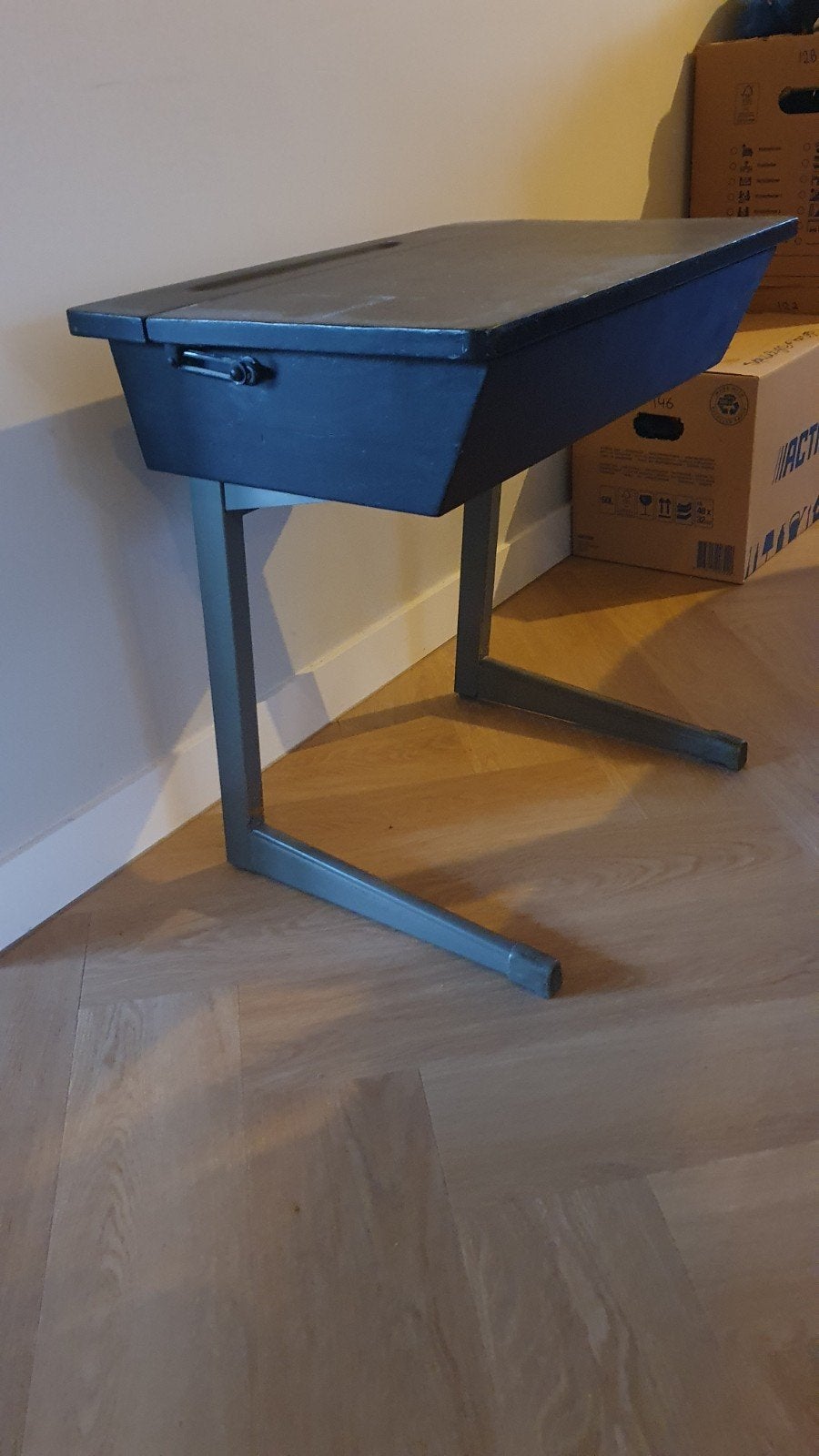 Vintage schoolbankje met opbergruimte, Ophalen, Gebruikt, Hout