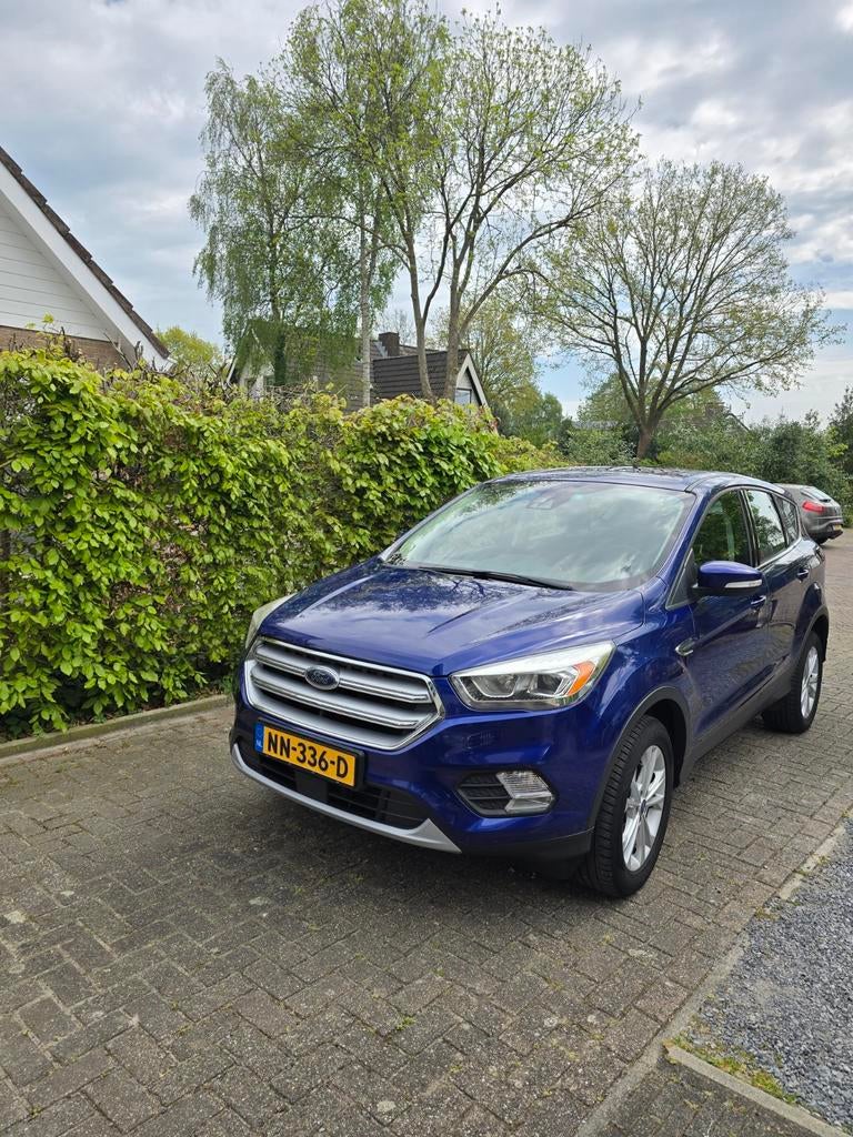 Ford Kuga 1.5 Ecoboost Titanium, Elektrische ramen, 1498 cc, 4 cilinders, 2000 kg