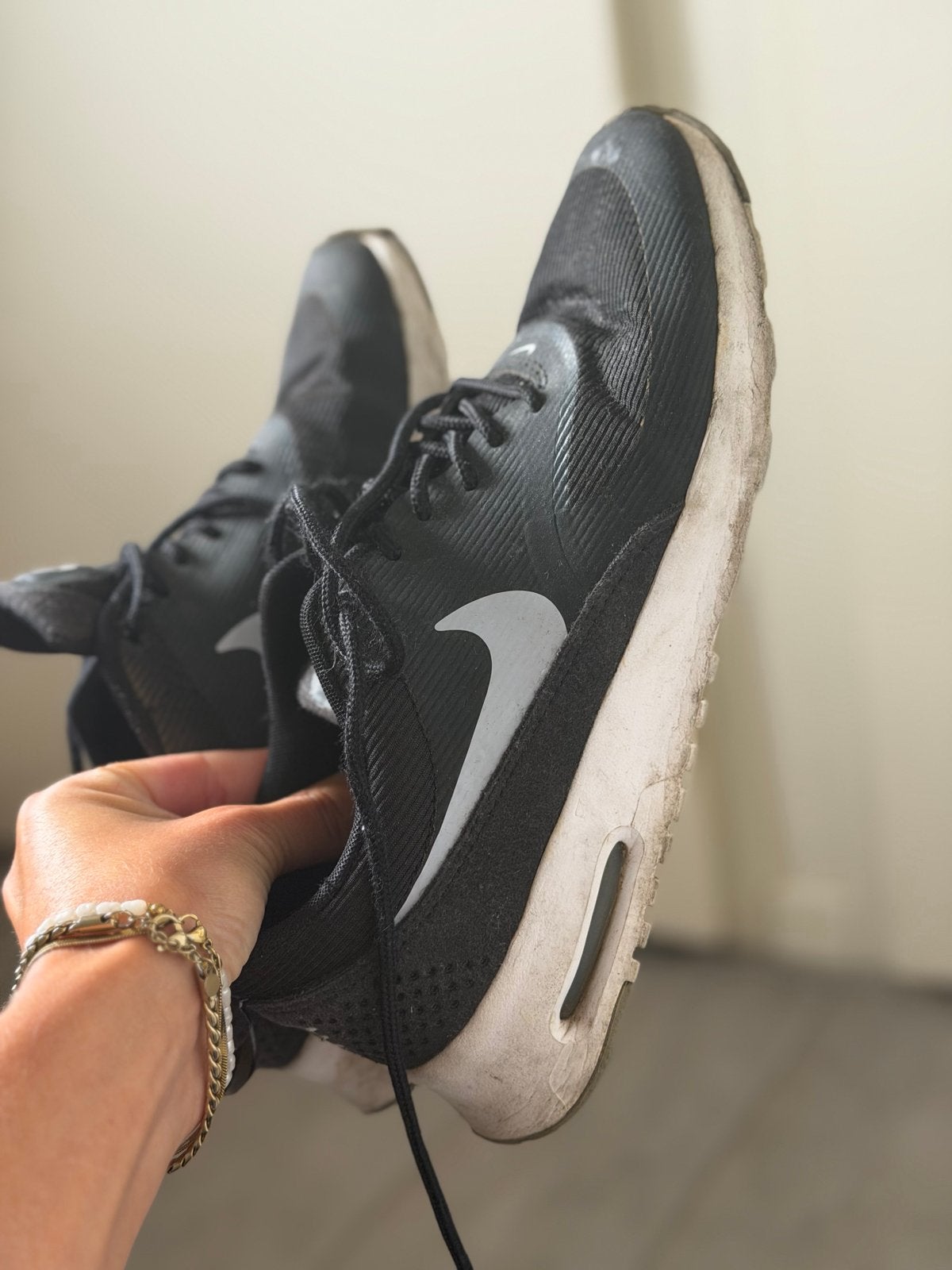 Nike Air Max Thea sneakers - Zwart 39 gedragen, Ophalen of Verzenden, Gedragen, Zwart, Sneakers of Gympen