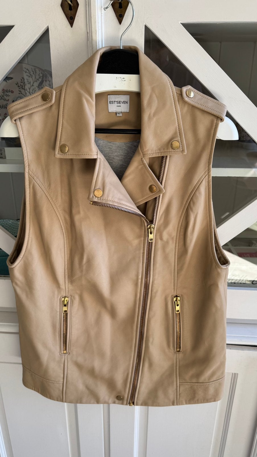 Zgan Est ‘Seven leren gilet, zand L, Ophalen of Verzenden, Zo goed als nieuw, Maat 42/44 (L), Beige