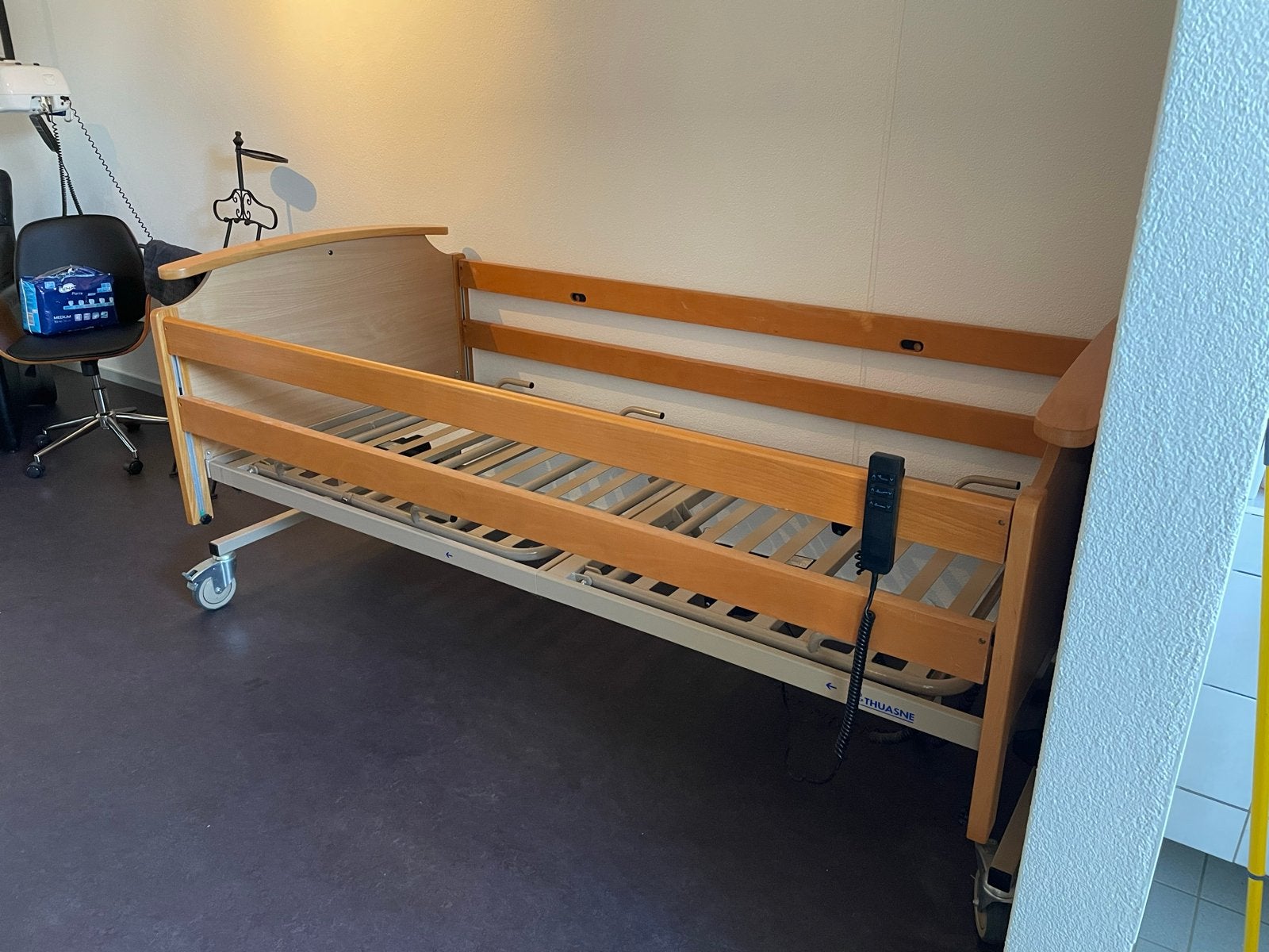 Verstelbaar Eenpersoons Ziekenhuisbed hoog laag bed, Ophalen, Verstelbaar, 90 cm, Eenpersoons