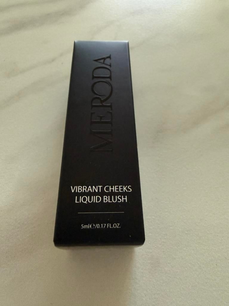 Meroda vibrant cheeks liquid blush dusty rose, Sieraden, Tassen en Uiterlijk, Uiterlijk | Cosmetica en Make-up, Ophalen of Verzenden