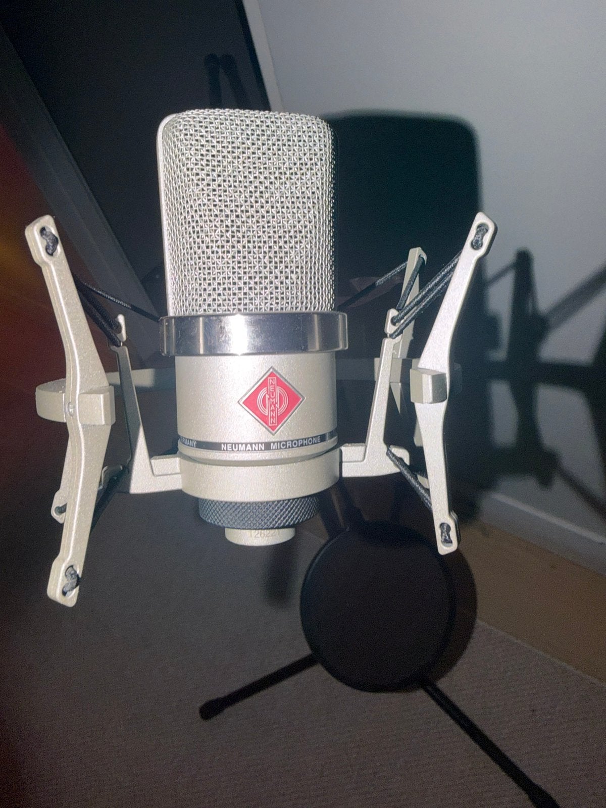 Neuman tlm102 studio set, Ophalen of Verzenden, Zo goed als nieuw, Studiomicrofoon