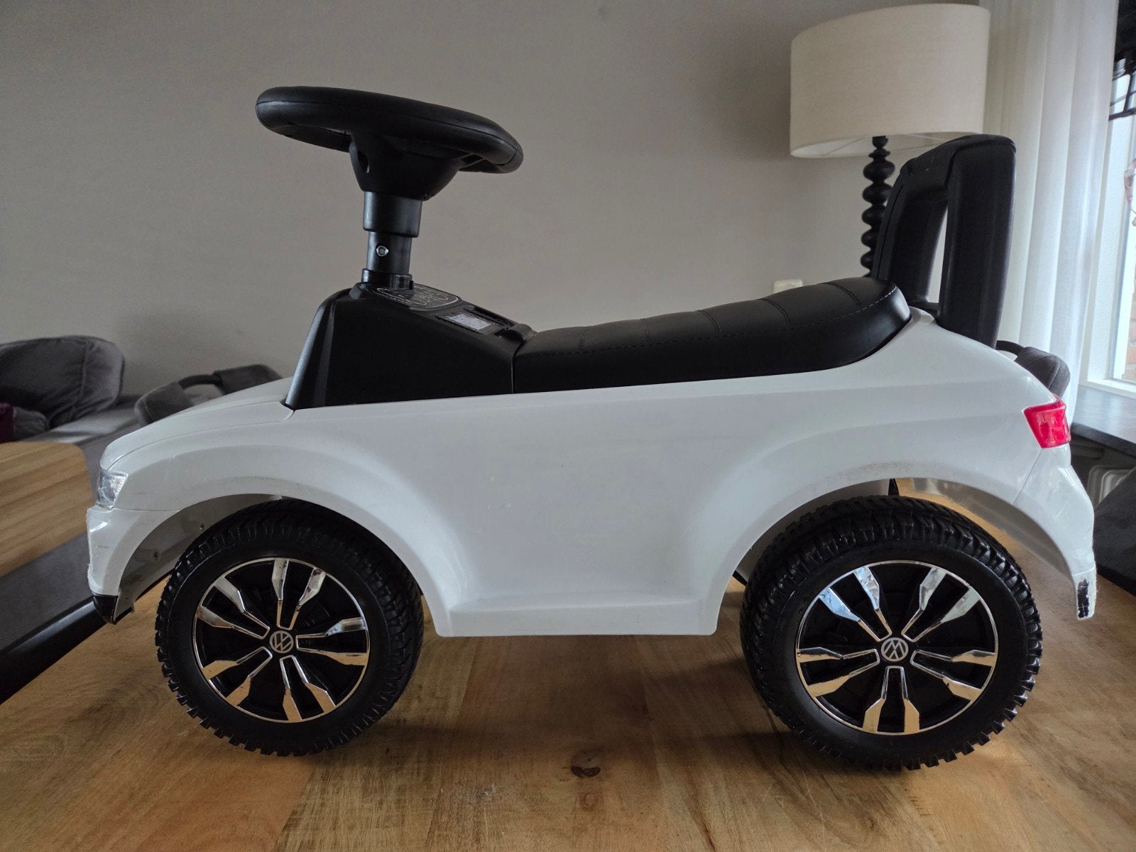 Baby Mix VW T-Roc loopauto met geluid, Ophalen