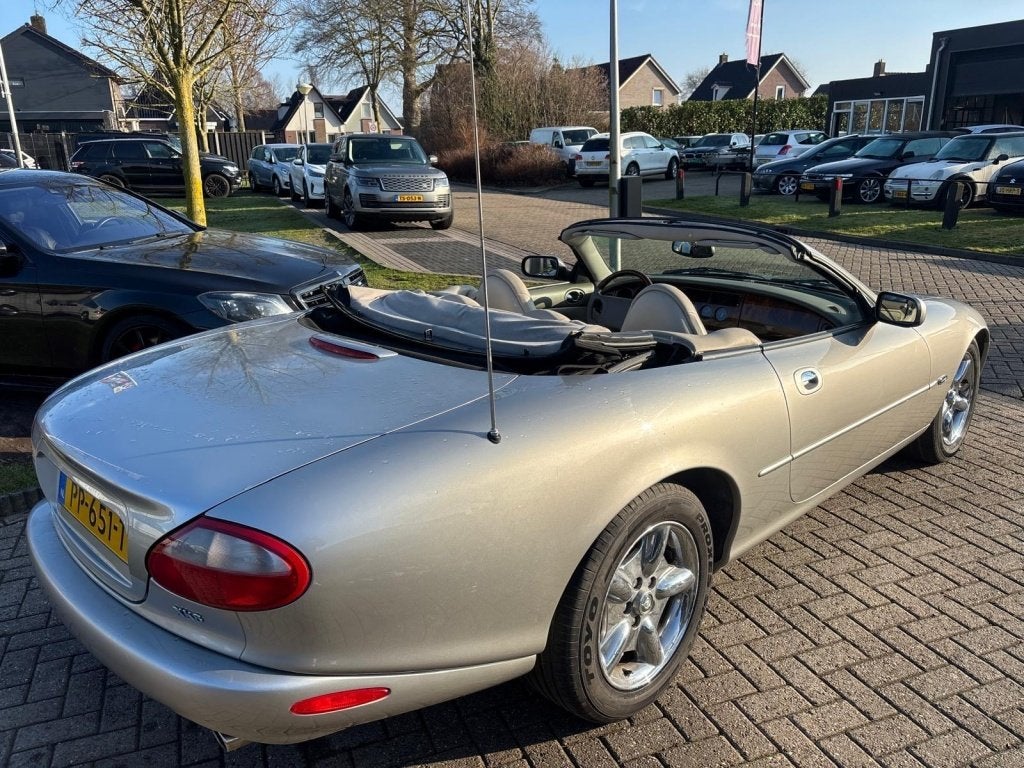 Jaguar XK8 4.0 V8 Convertible Cabriolet 1999 Youngtimer, foto 6