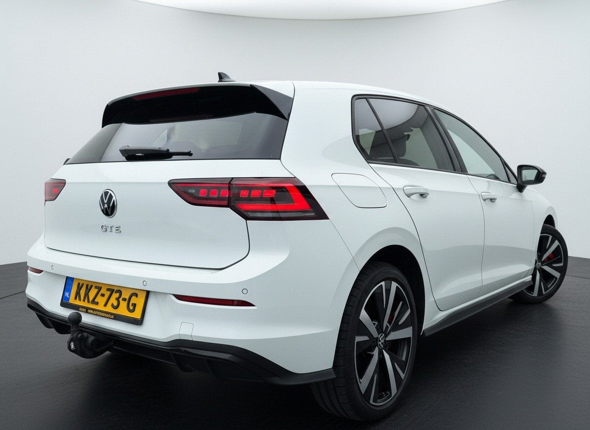 Volkswagen Golf GTE 1.5 eHybrid 272 PK HYBRID GTE-SPORT LEDE, 12 maanden, 77 km/l, Euro 6, 4 cilinders