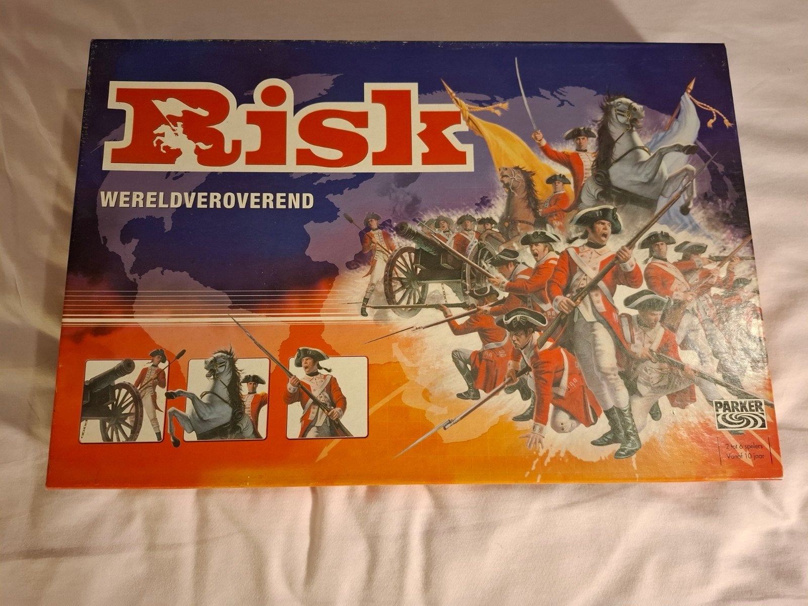 Risk Wereldveroverend bordspel, Drie of vier spelers, Ophalen of Verzenden, Gebruikt