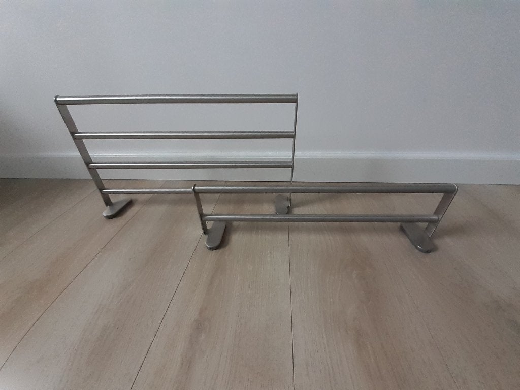Handdoek rek RVS    /  badkamer, Huis en Inrichting, Ophalen of Verzenden, Zo goed als nieuw, Overige kleuren