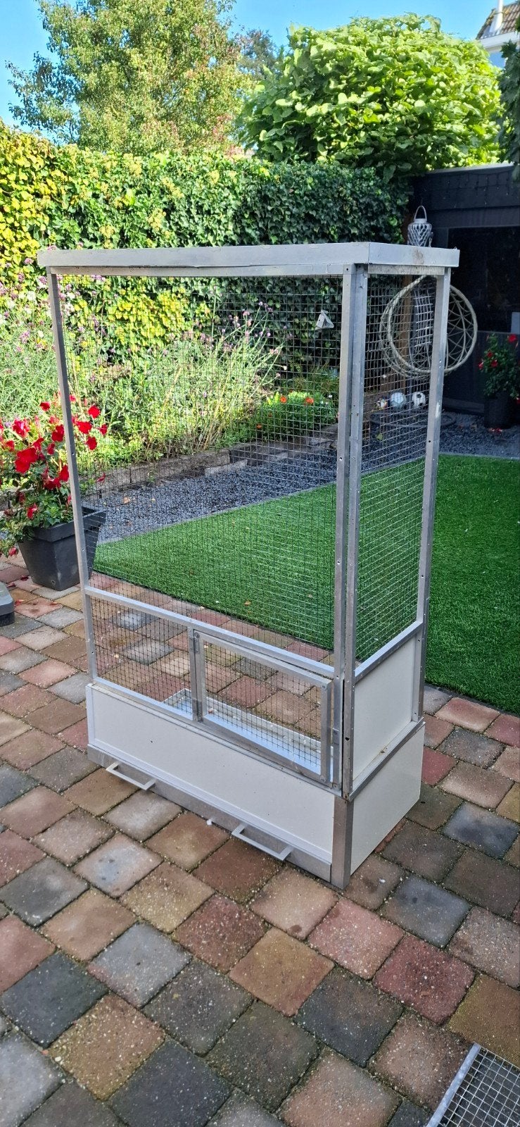 hoek kooi met aluminium zandlade, Ophalen, Gebruikt, Aluminium, Vogelkooi