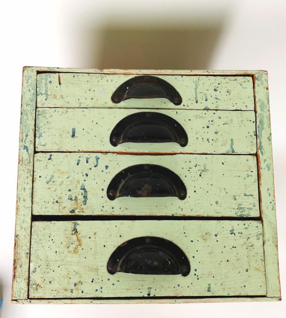 Industriële instrumenten kastje vintage industrieel ladenkas, Verzenden