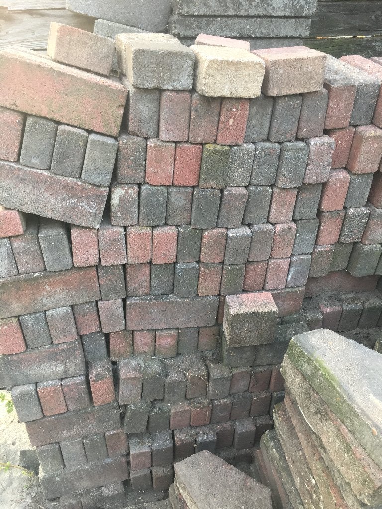 Klinkertjes grijs en rood ongeveer 200 stuks, Tuin en Terras, Tegels en Klinkers, Ophalen, Gebruikt, Beton, Klinkers