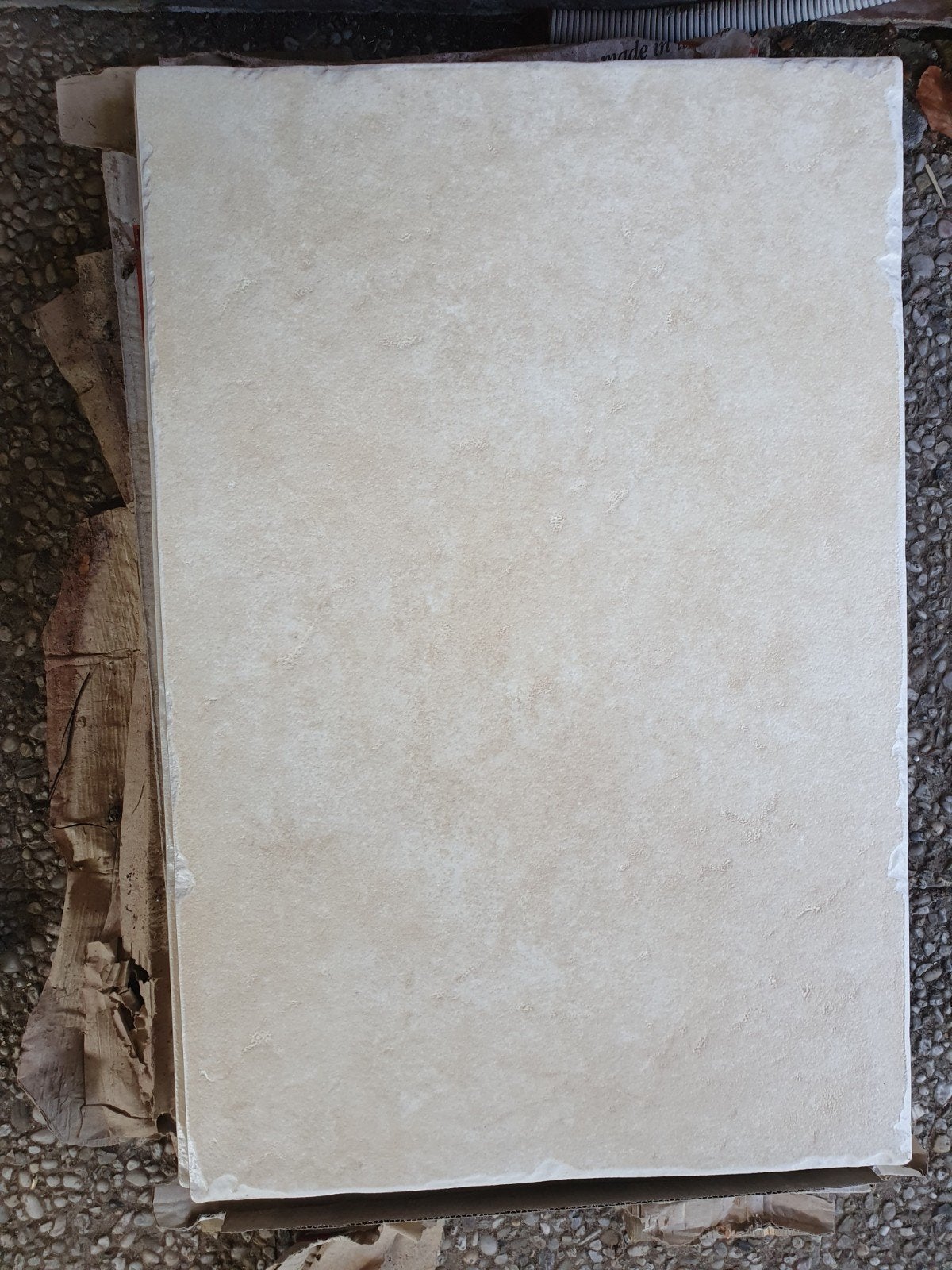 Nieuwe keramische vloertegels - 41x61,75 cm, Ophalen, 40 tot 60 cm, Nieuw, Minder dan 5 m²