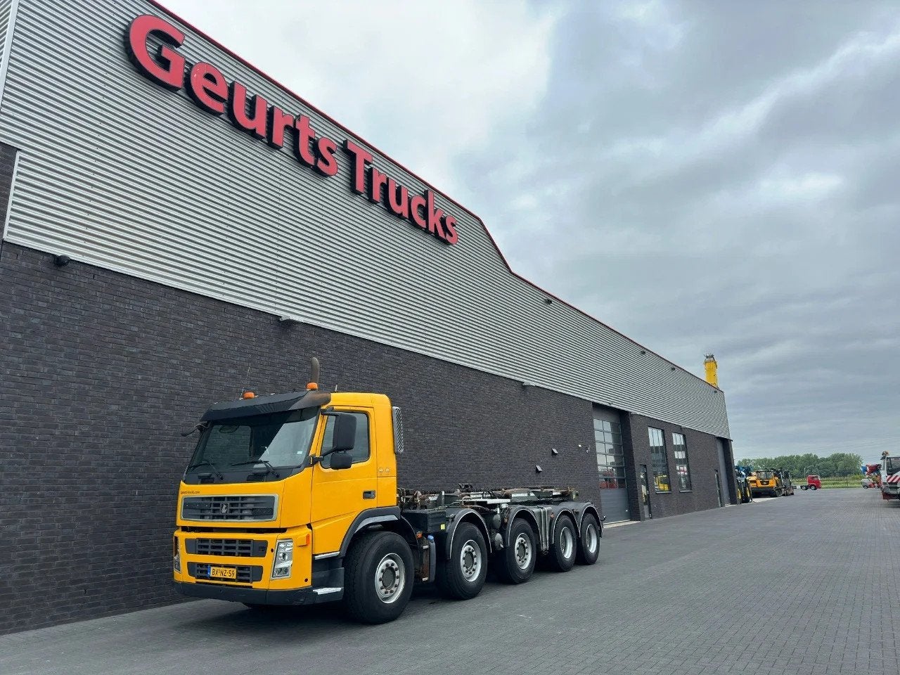 Terberg FM 2850 10X4 KETTING/CHAIN/KETTENSYSTEM/CONTAINER, Auto's, Automaat, Euro 5, Achterwielaandrijving, Bedrijf
