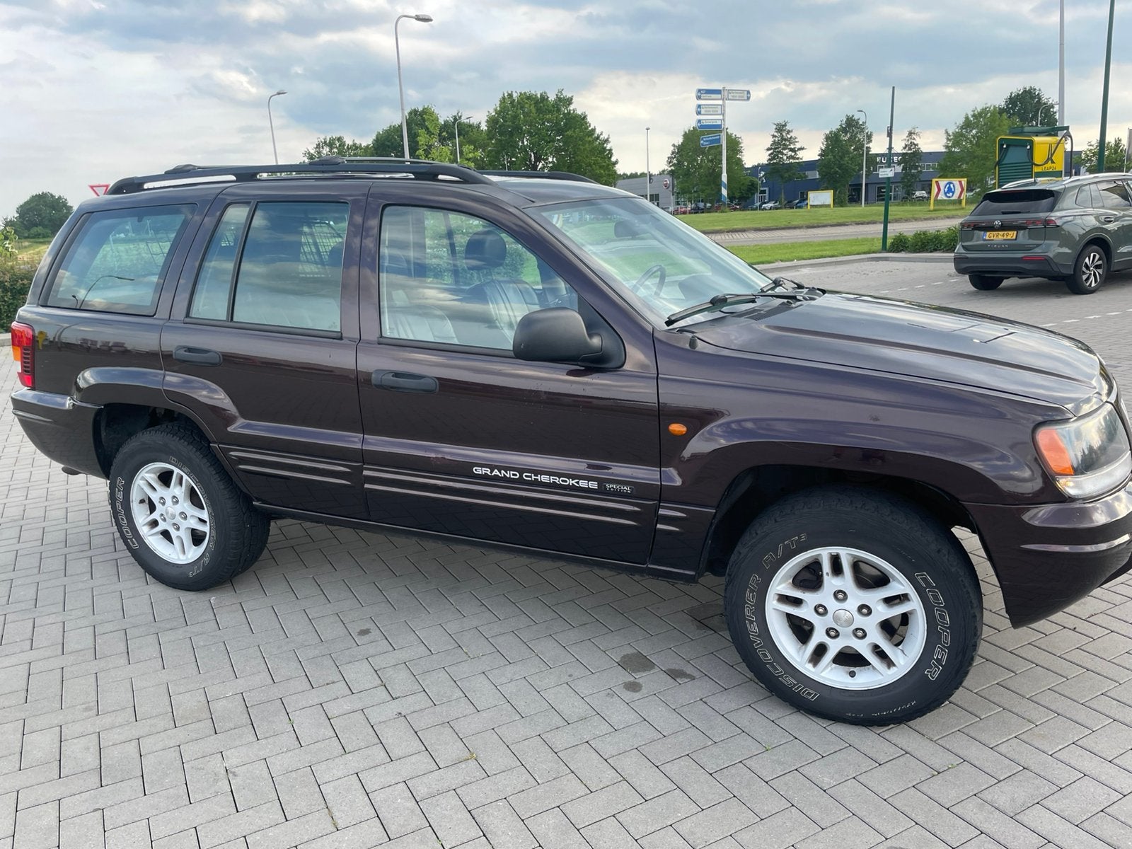 Jeep Grand Cherokee V8 special edition, Automaat, 8 cilinders, Overige kleuren, 163 pk