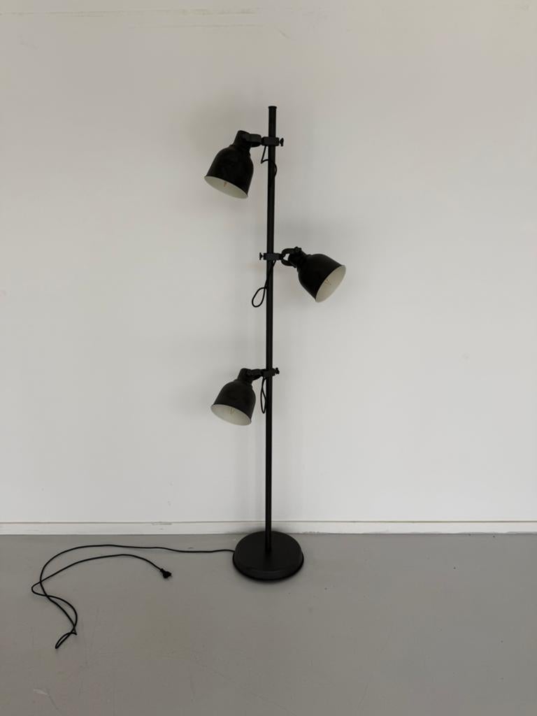 Staande Lamp Ikea Hektar, Huis en Inrichting, Ophalen, Zo goed als nieuw, Metaal, 150 tot 200 cm