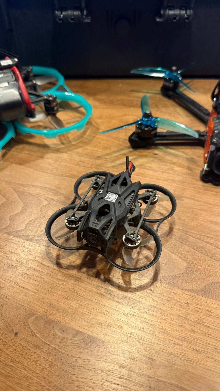 Foto 18 van Complete Drone set met 3 drones(Avata3.5,VaporD5&Pavo Femto)
