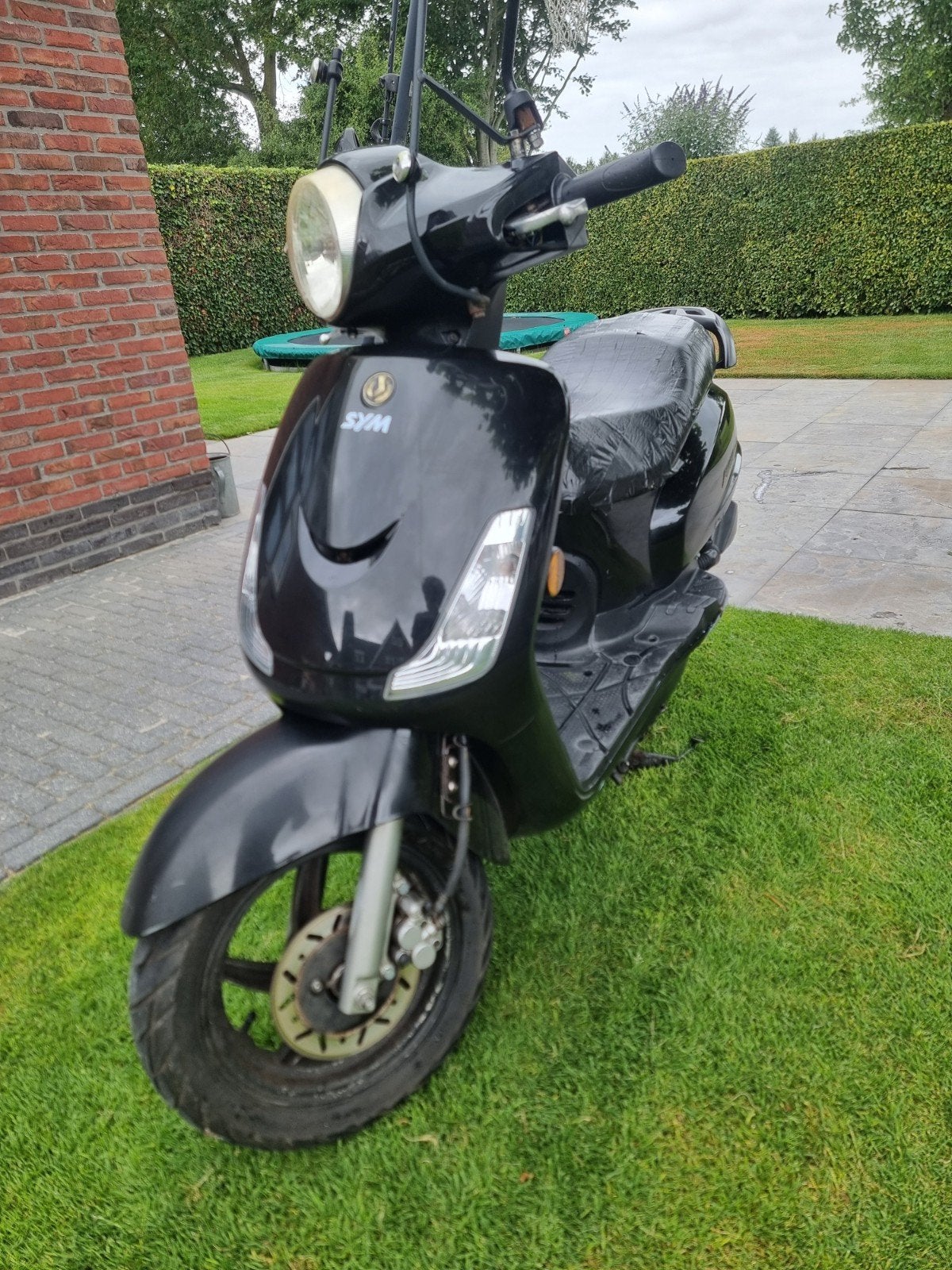 Zwarte Sym Fiddle Scooter, Ophalen, Gebruikt, Benzine, Fiddle