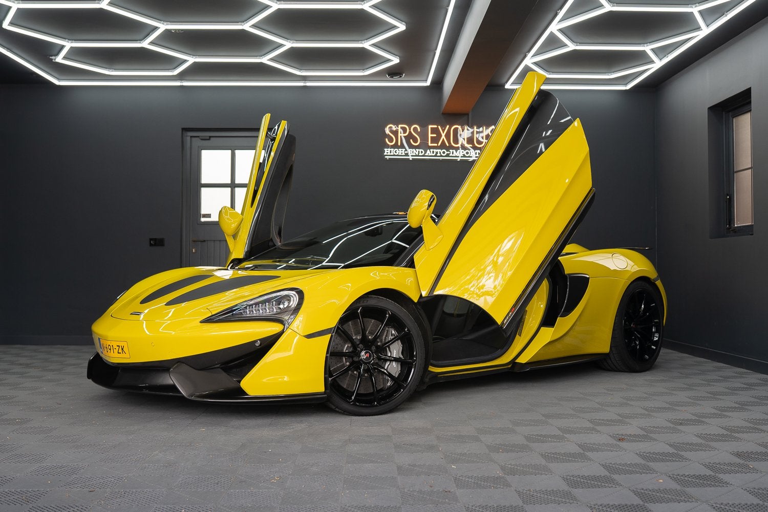 McLaren 570S Spider 570S / Lift / Keramisch / Novitec / Elit, Auto's, Automaat, Achterwielaandrijving, Gebruikt, Cabriolet