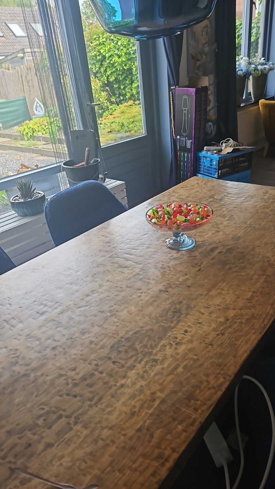 Massief houten eettafel met zwart onderstel (170x80 cm), Ophalen, Gebruikt, 50 tot 100 cm, 150 tot 200 cm