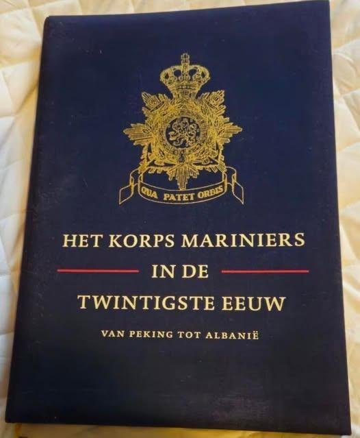 Het Korps Mariniers in de 20e eeuw, Verzamelen, Ophalen of Verzenden, Marine, Overige gebieden, Boek of Tijdschrift