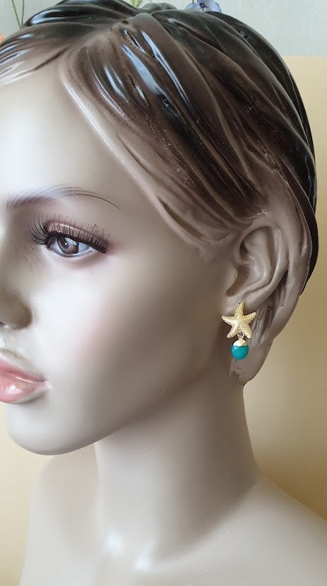 Zeester goudkleurige oorbellen met turquoise natuursteen, Overige materialen, Verzenden, Nieuw, Met edelsteen