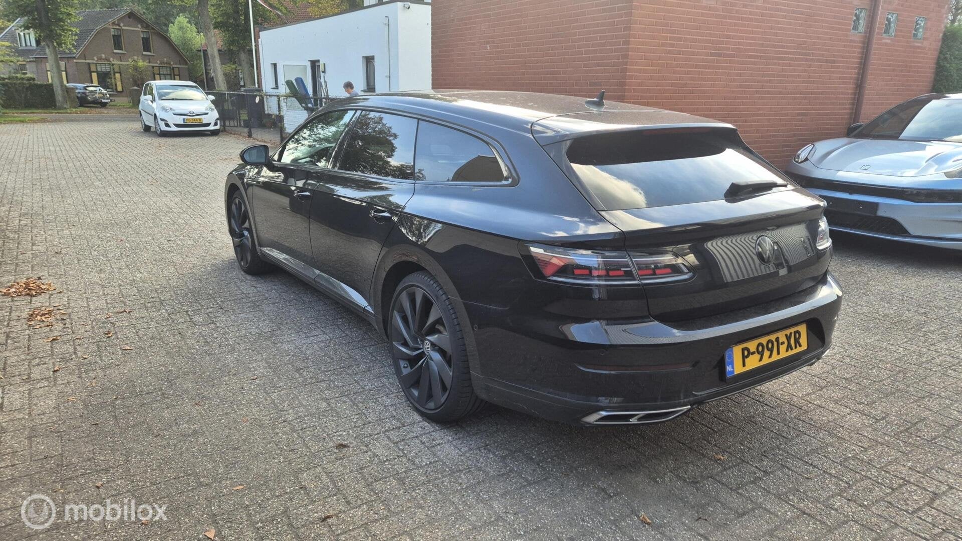 Foto 3 van Volkswagen Arteon Shooting Brake 1.4 TSI eHybrid R-Line, pan
