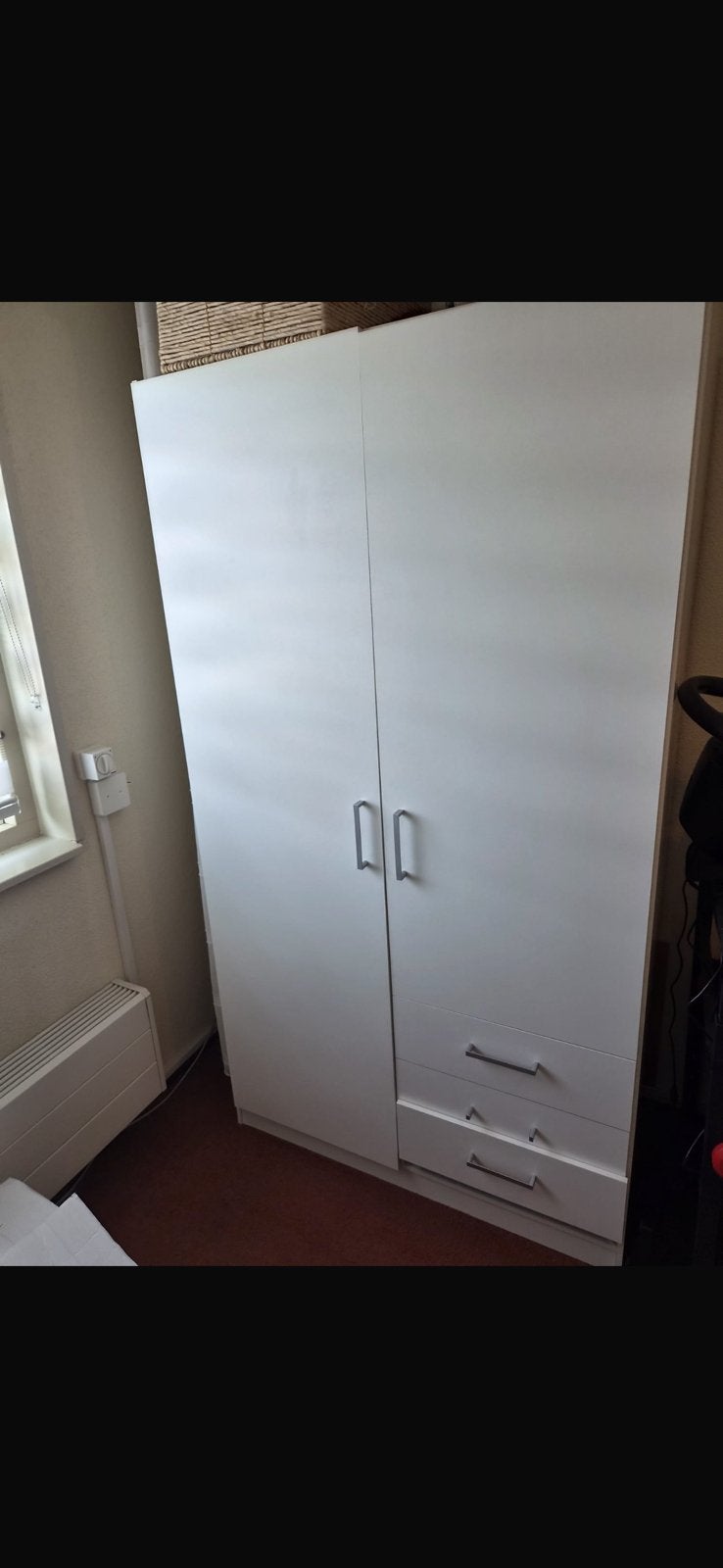 Kast met 3 lades, 1 hand greepje en 1 la zijn kapot, Huis en Inrichting, Ophalen, Zo goed als nieuw, 25 tot 50 cm, Minder dan 100 cm