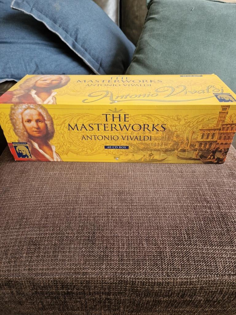 Antonio Vivaldi - The Masterworks - 40 CD Boxset, Boxset, Ophalen of Verzenden, Zo goed als nieuw, Orkest of Ballet