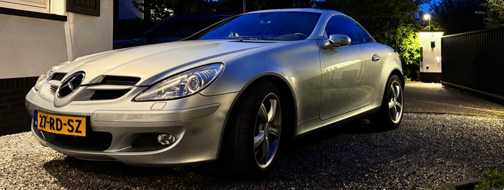 Mercedes-Benz SLK 3.5 Slk350 Roadster AUT 2005 Grijs chique, Auto's, Mercedes-Benz, Achterwielaandrijving, Cabriolet, Blauw, Euro 4