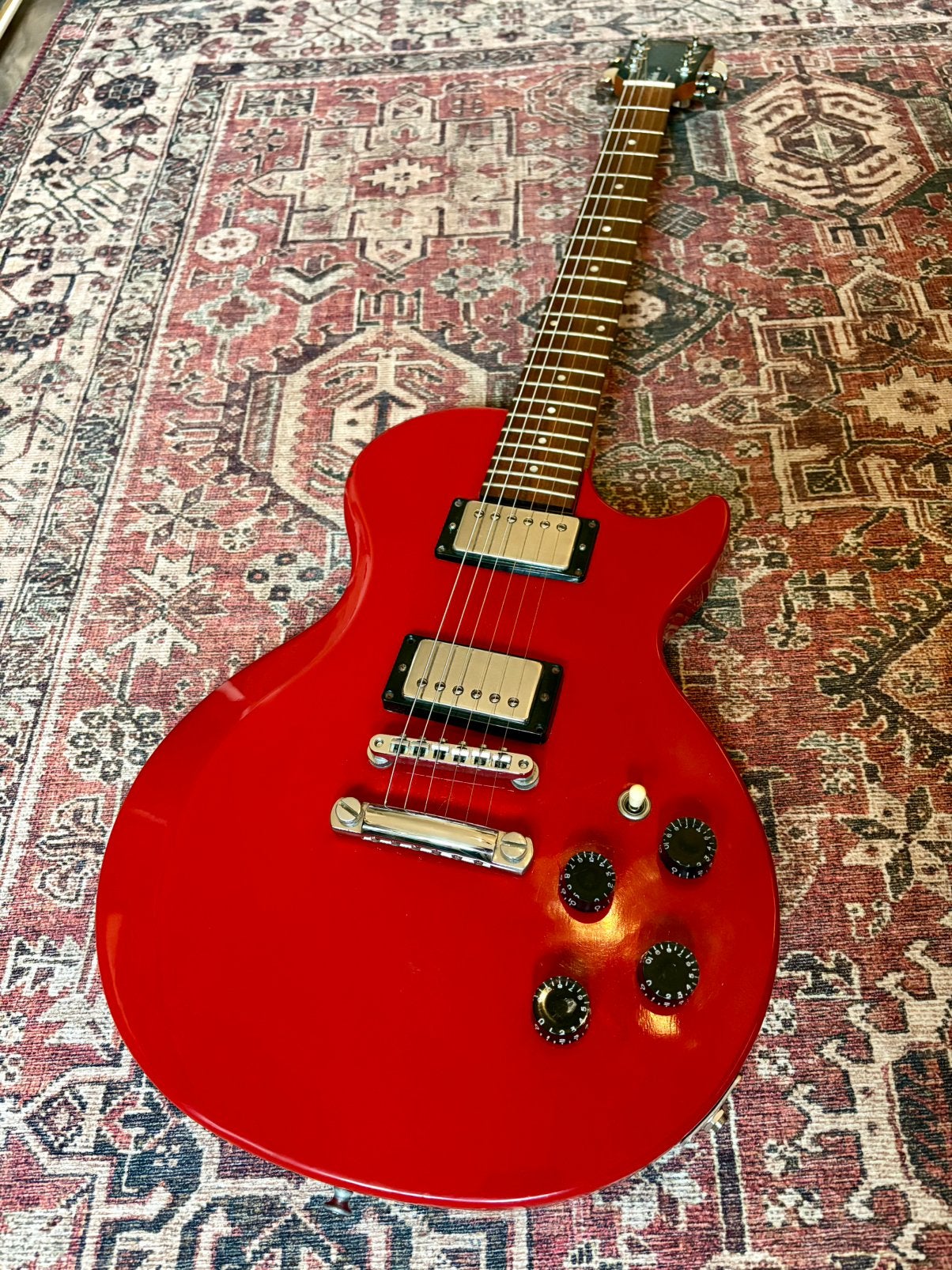 Gibson Les Paul Invader 1987 Ferrari Red, Ophalen of Verzenden, Zo goed als nieuw, Solid body, Gibson