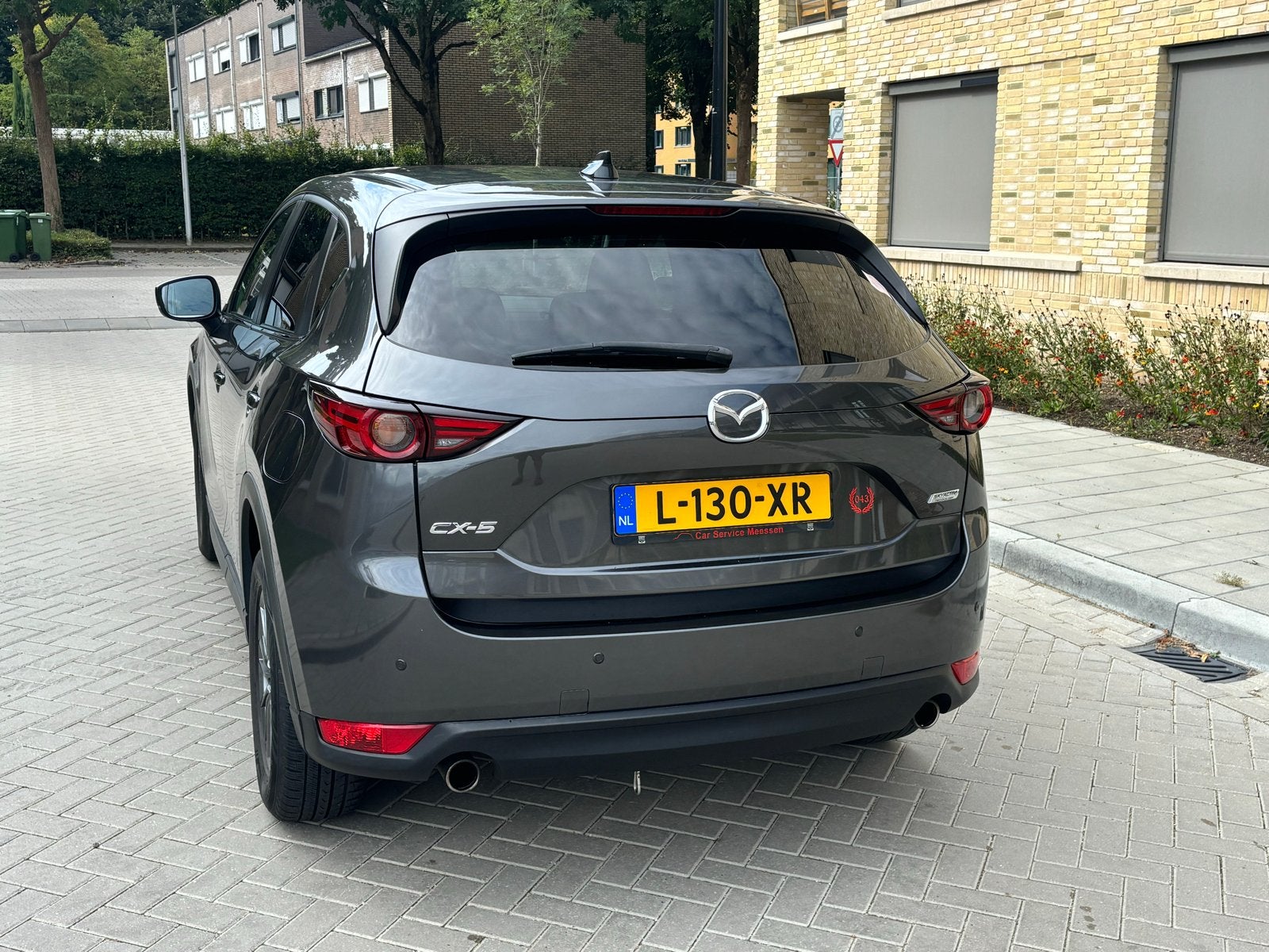 Foto 5 van Mazda CX-5 2.0 Skyactiv-g 165pk 2WD 2017 Grijs