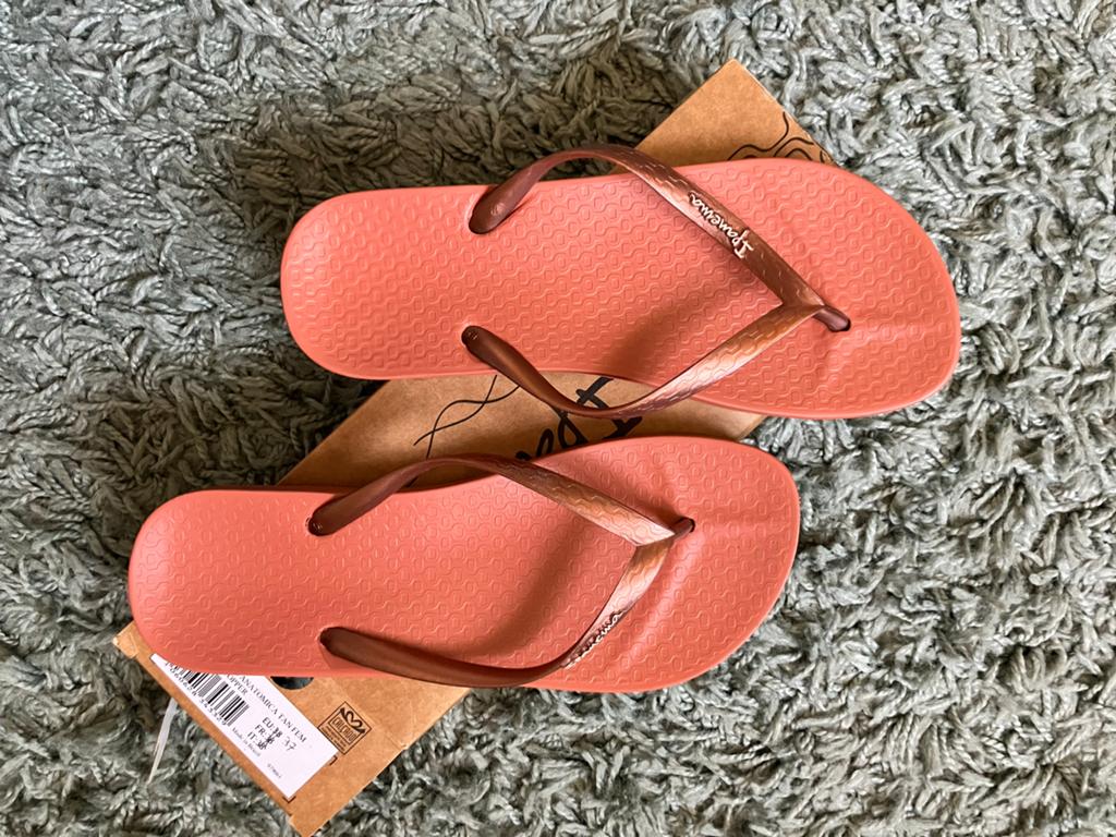 Nieuw! Ipanema Anatomica Slippers - Roze/Koper maat 37, Ophalen of Verzenden, Nieuw, Roze