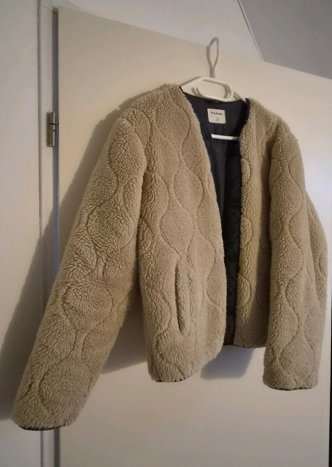 Teddy jas, Kleding | Dames, Maat 38/40 (M), Madness, Beige, Ophalen of Verzenden