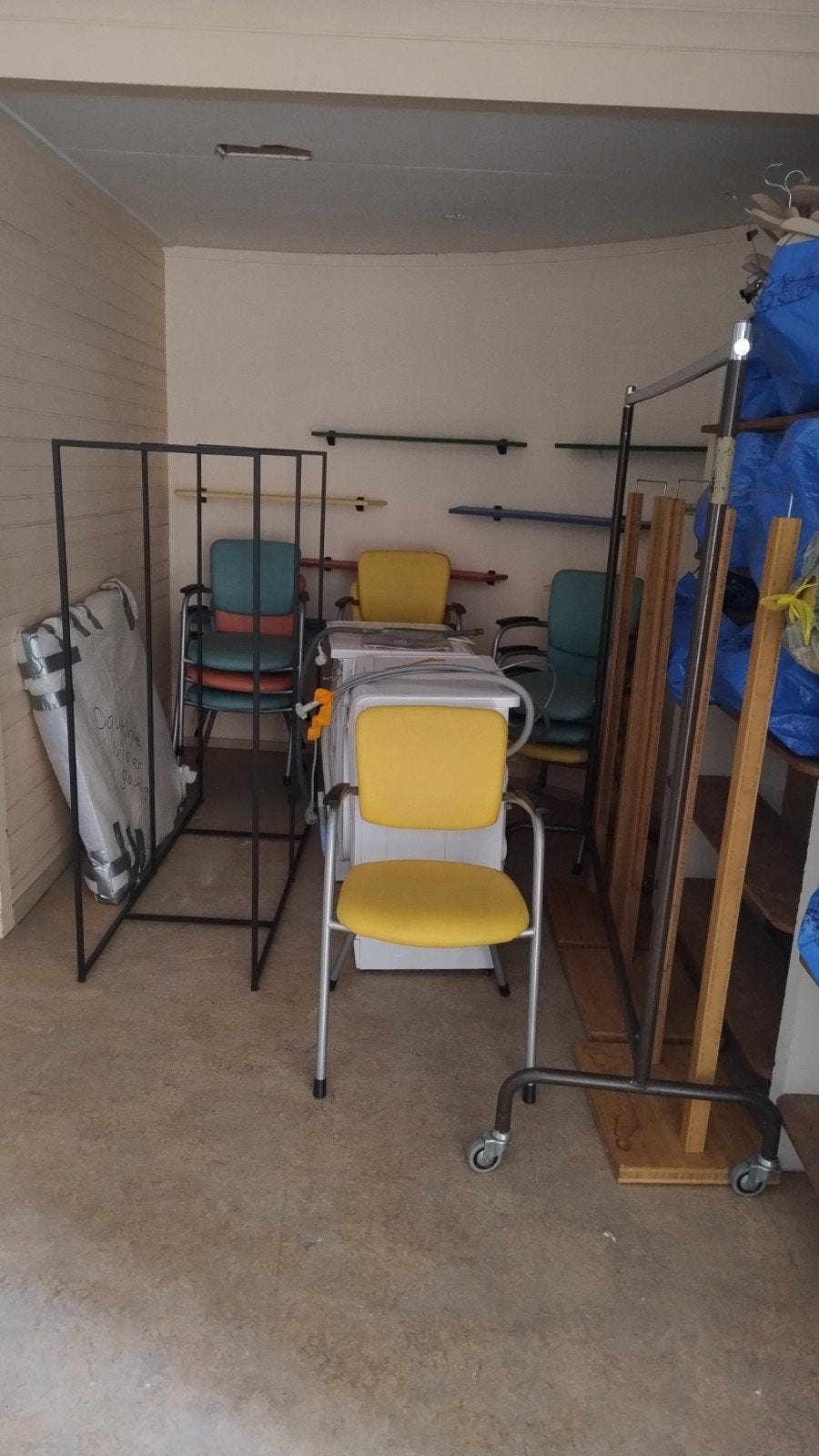 10 x Ahrend 'bureaustoelen kantine vergader' stoelen, Ophalen, Gebruikt, Rood, Vijf, Zes of meer stoelen