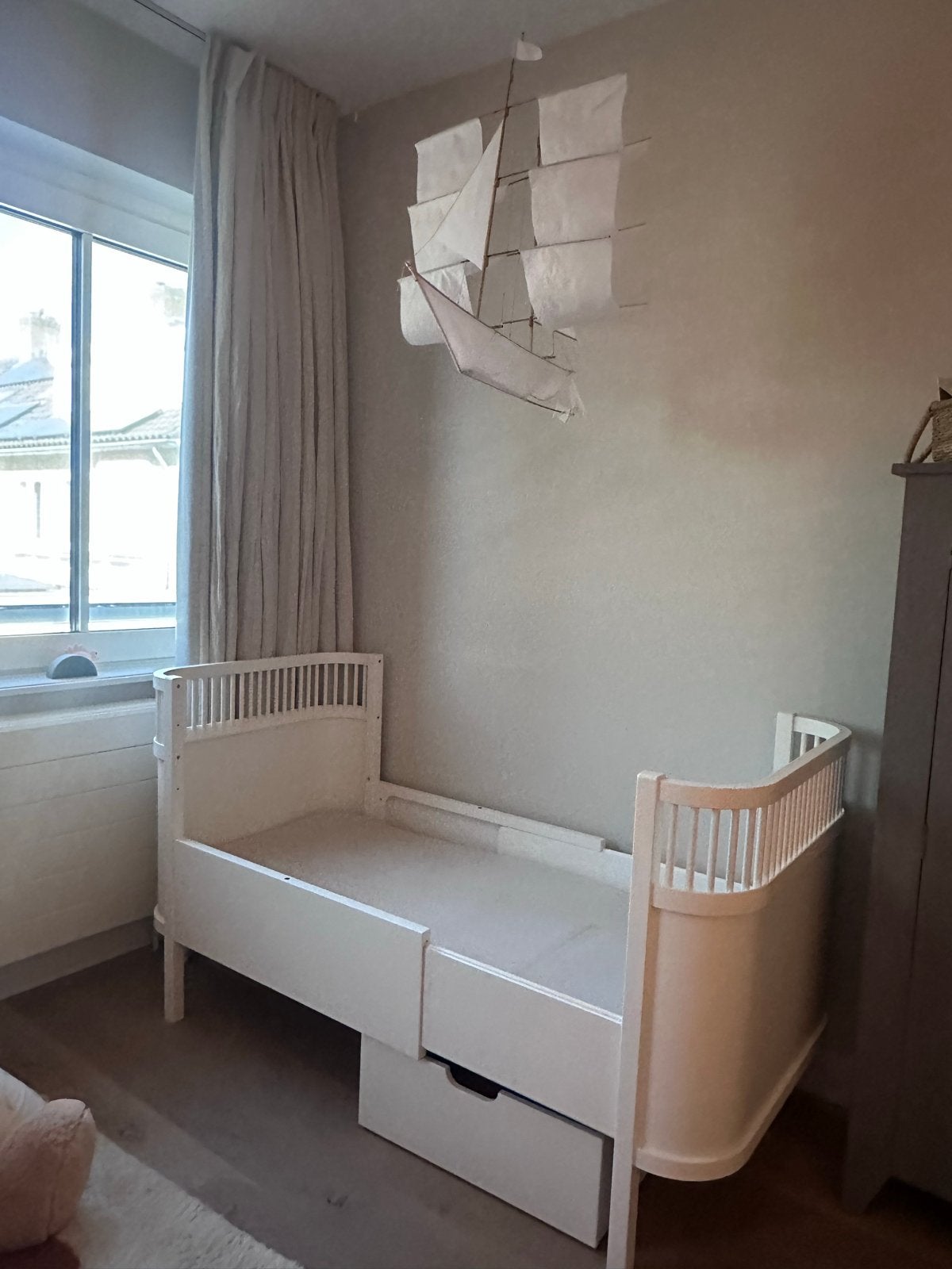 Sebra Kili Baby & Junior Bed, Classic White 2x, Ophalen, Zo goed als nieuw, 160 tot 180 cm, 70 tot 85 cm
