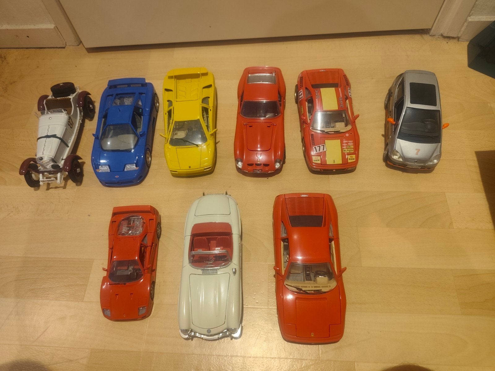 burago schaal model auto 1:18 diverse Ferrari mercedes Lambo, Hobby en Vrije tijd, Ophalen of Verzenden, Zo goed als nieuw, Auto