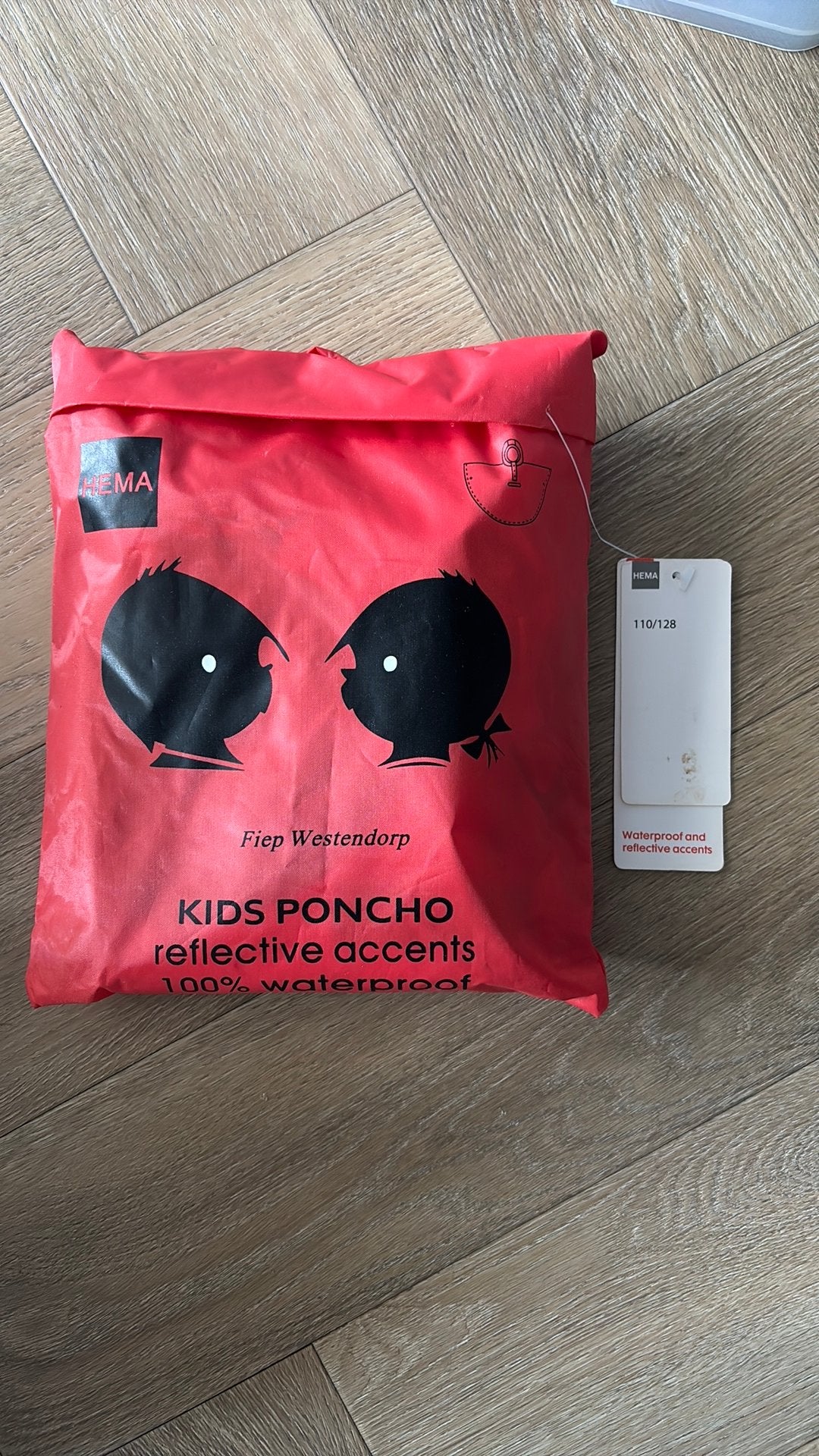 Kinderponcho 110/128, Ophalen, Zo goed als nieuw, Jongen of Meisje