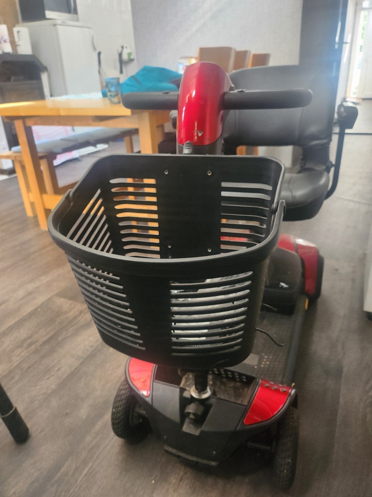 defecte scootmobiel met goede akku, Ophalen of Verzenden