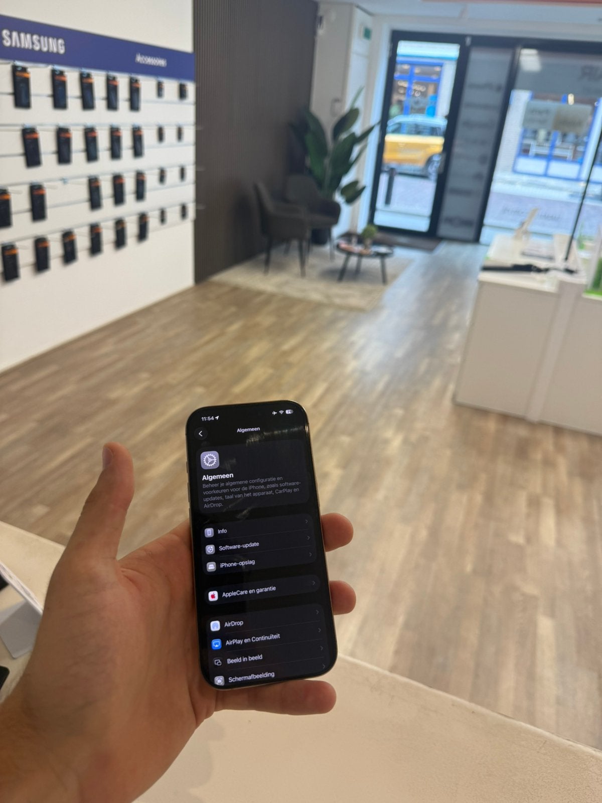 Apple iPhone 16 Pro – 128GB – Desert Titanium – Topstaat, Ophalen of Verzenden, Zo goed als nieuw, 128 GB