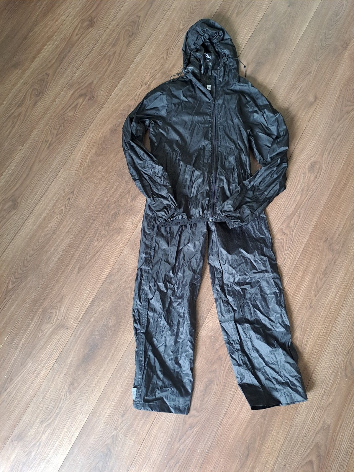 Zwart regenpak (jas en broek) - Hiker & Panther, Ophalen of Verzenden, Gebruikt, Overige typen