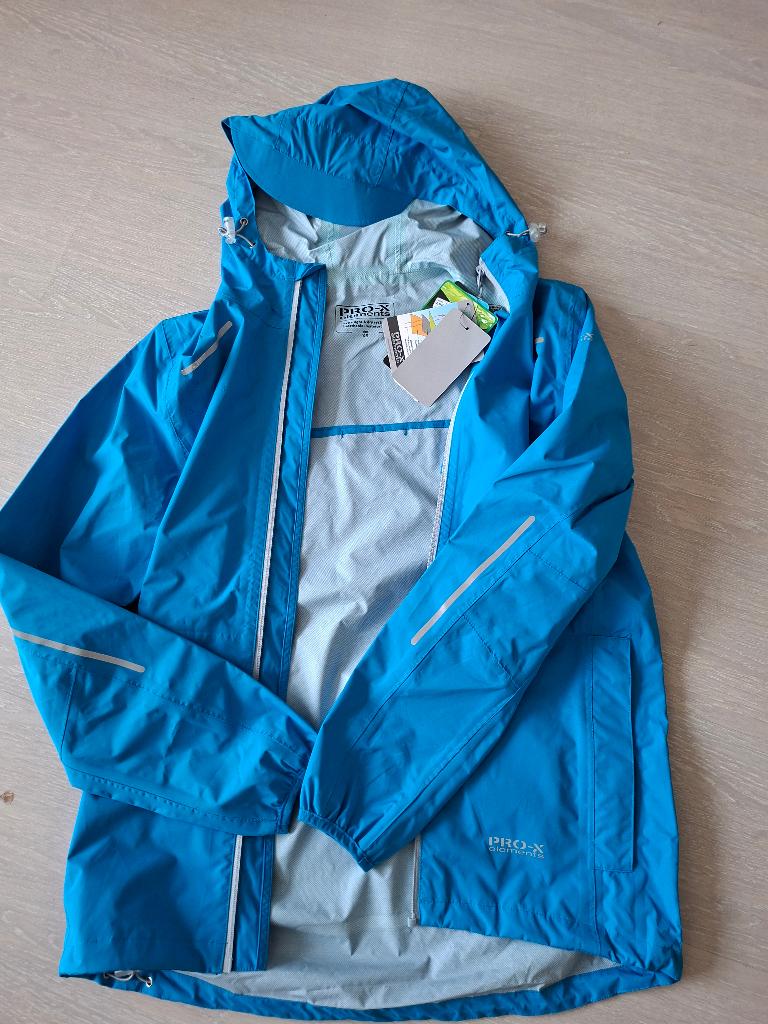 Kwaliteit Regenjas lichtgewicht Nieuw! Past als S, Kleding | Dames, Blauw, Nieuw, Ophalen of Verzenden, Maat 36 (S)