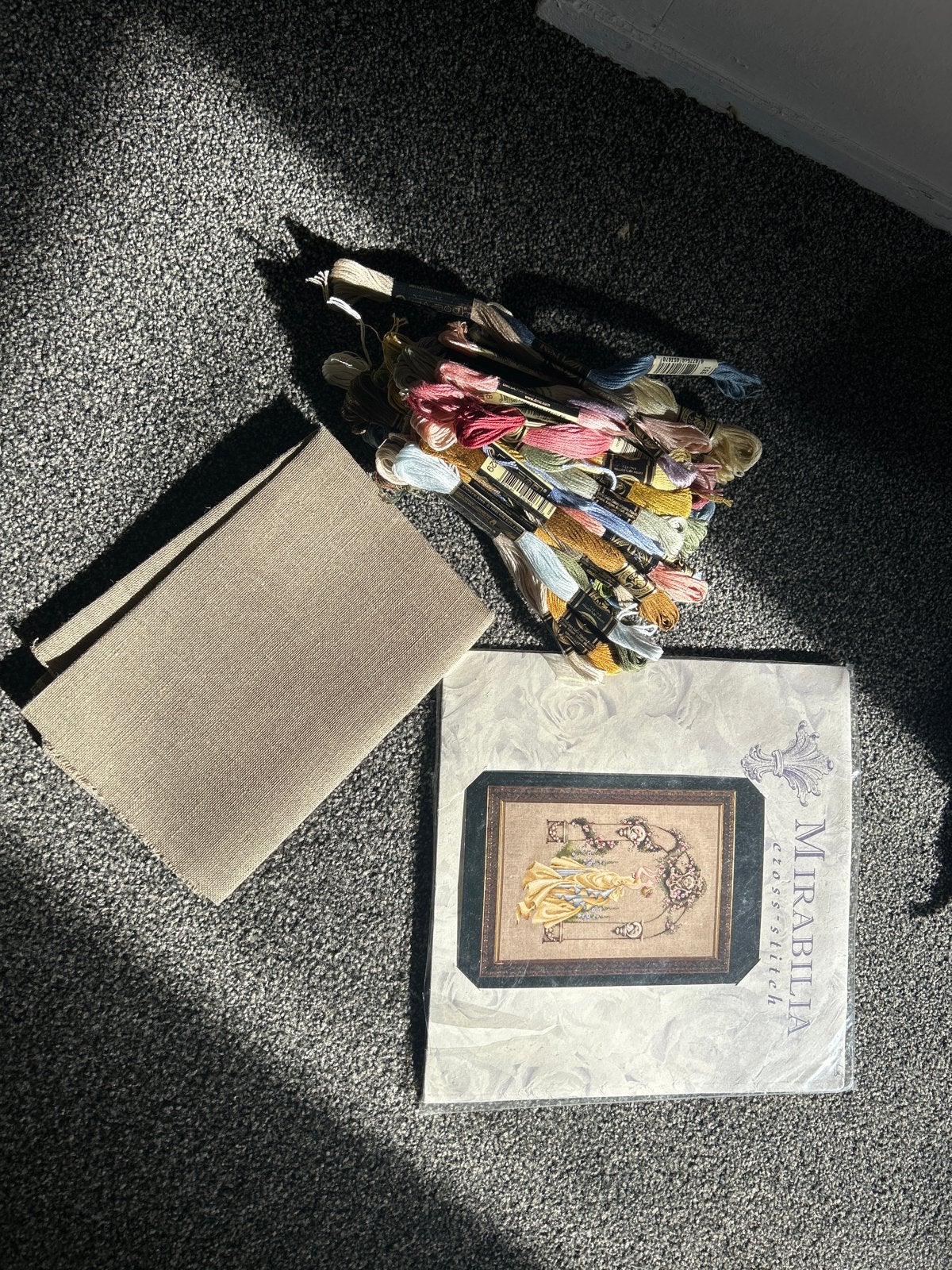 Mirabilia The Rose of Sharon compleet borduurpakket, Hobby en Vrije tijd, Ophalen of Verzenden, Nieuw, Handborduren, Borduurpakket