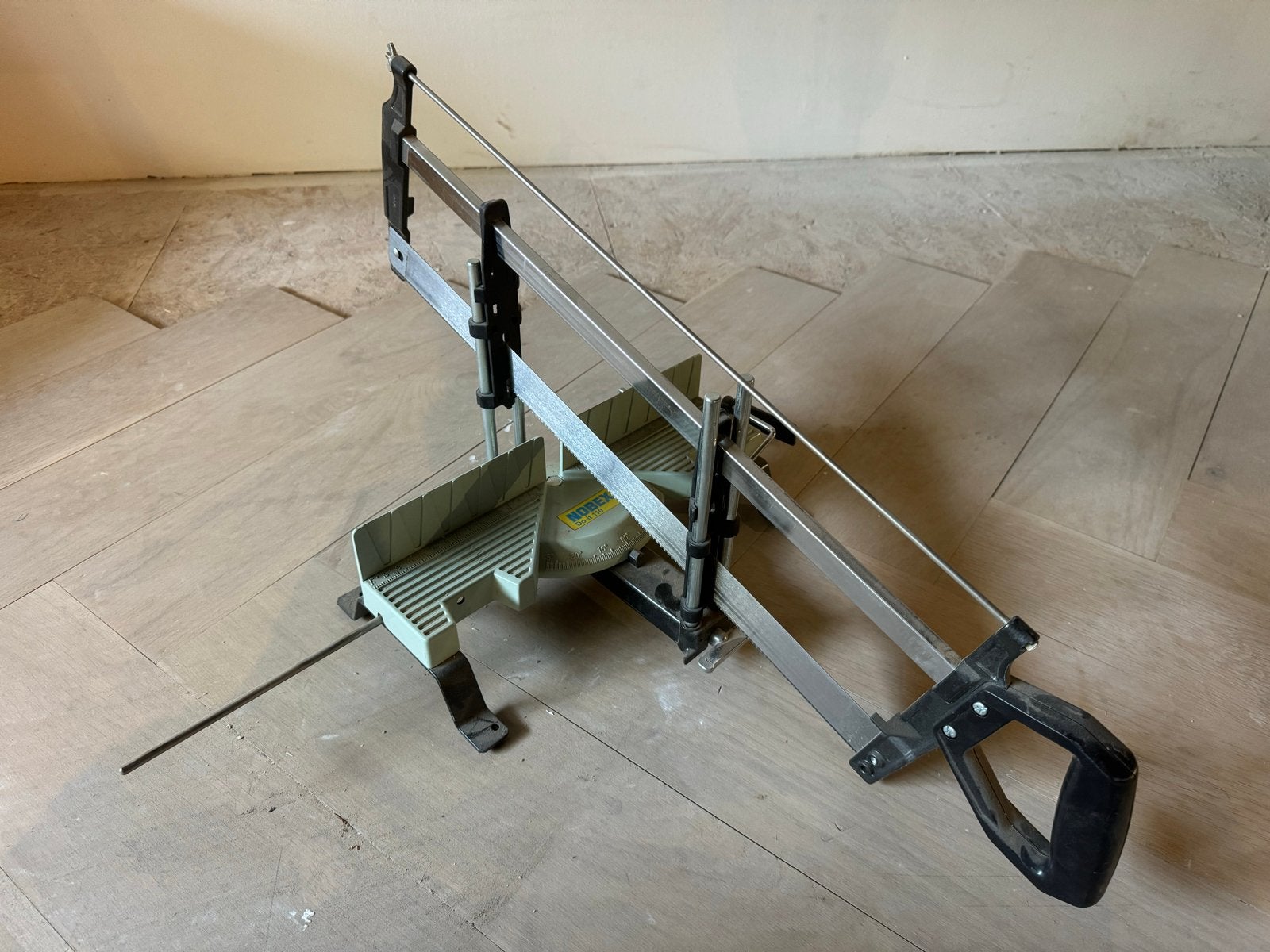 Nobex Do-it 110 Hobby Zaag - Precisie Verstekzaag, Ophalen of Verzenden, Gebruikt, Zaag, Overige merken