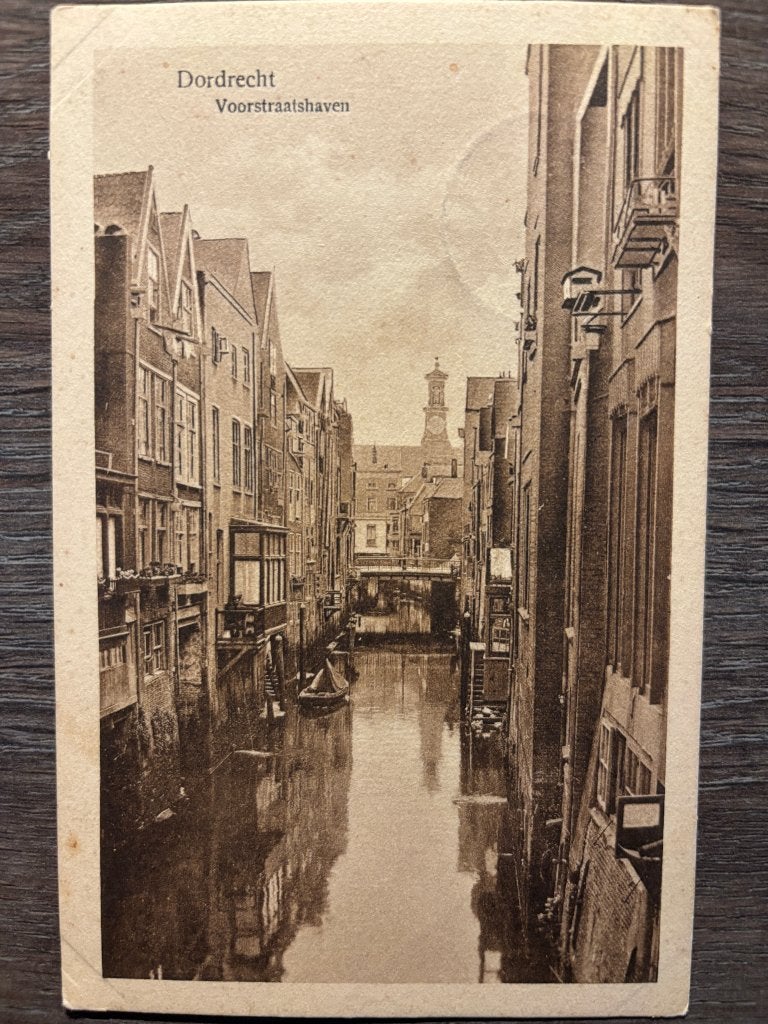 Ansichtkaart Dordrecht - Voorstraatshaven, Verzamelen, Ophalen of Verzenden, 1940 tot 1960, Gelopen, Zuid-Holland