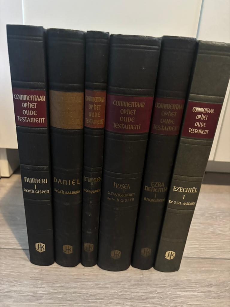 Commentaar op het Oude Testament, Ophalen of Verzenden, Zo goed als nieuw