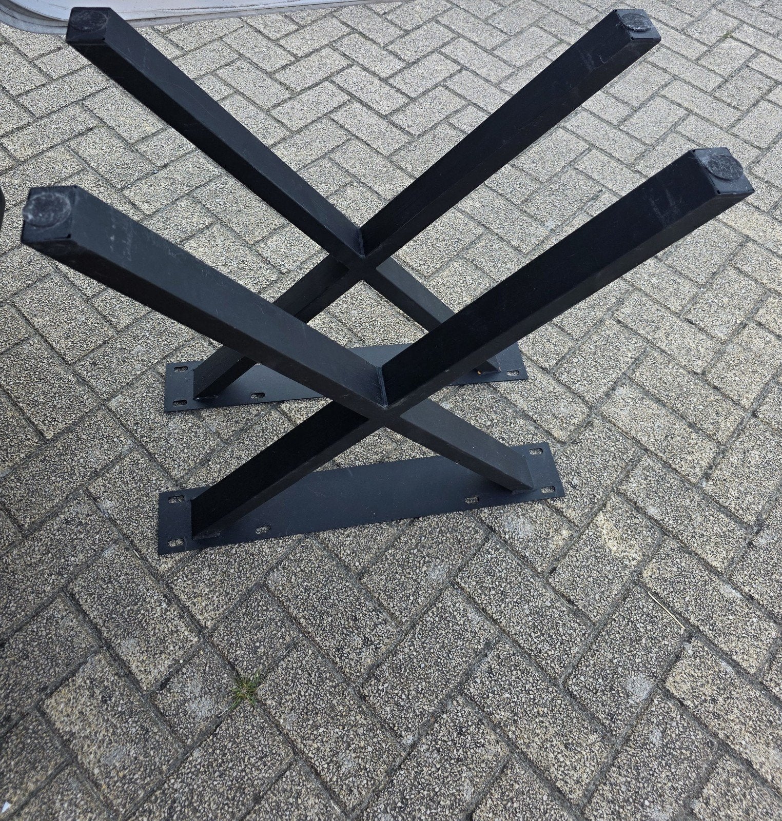 Twee mat zwarte aluminium X tafelpoten, Ophalen, Rechthoekig, 50 tot 100 cm, 50 tot 100 cm