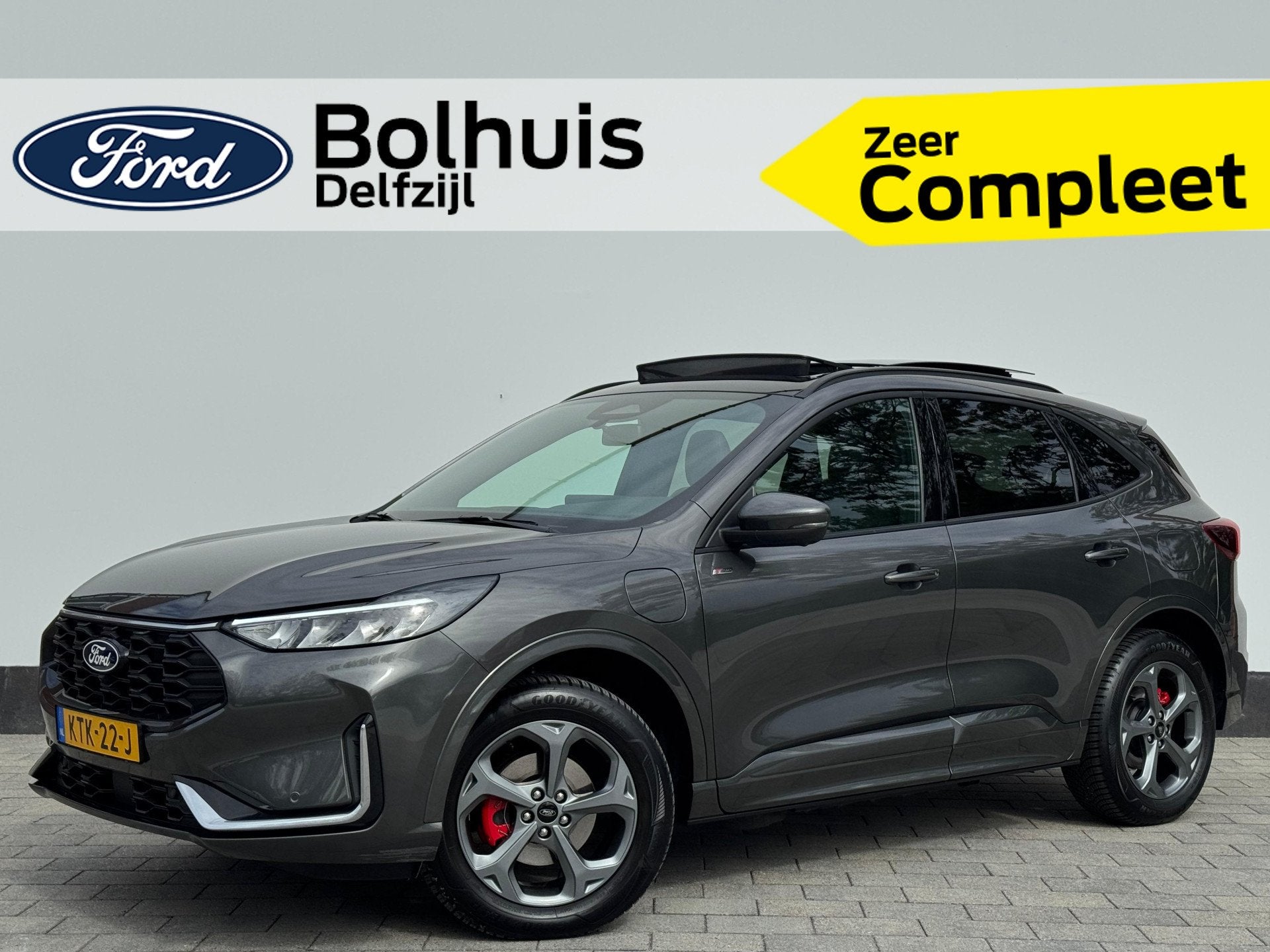 Ford Kuga 2.5 PHEV 243 pk ST-Line X | Trekhaak | Pano | Adap, Gebruikt, Zwart, Bedrijf, Hybride Elektrisch/Benzine
