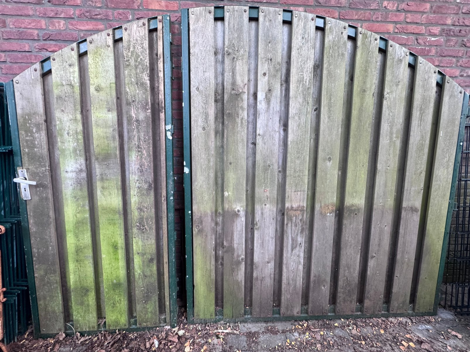 Poort zwaar, Tuin en Terras, Ophalen, Staal, 150 tot 200 cm, Zo goed als nieuw